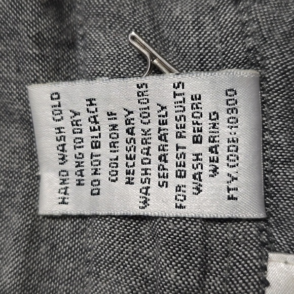 Casey and Max Vintage Women's Button Down Shirt Size M - Picture 8 of 8